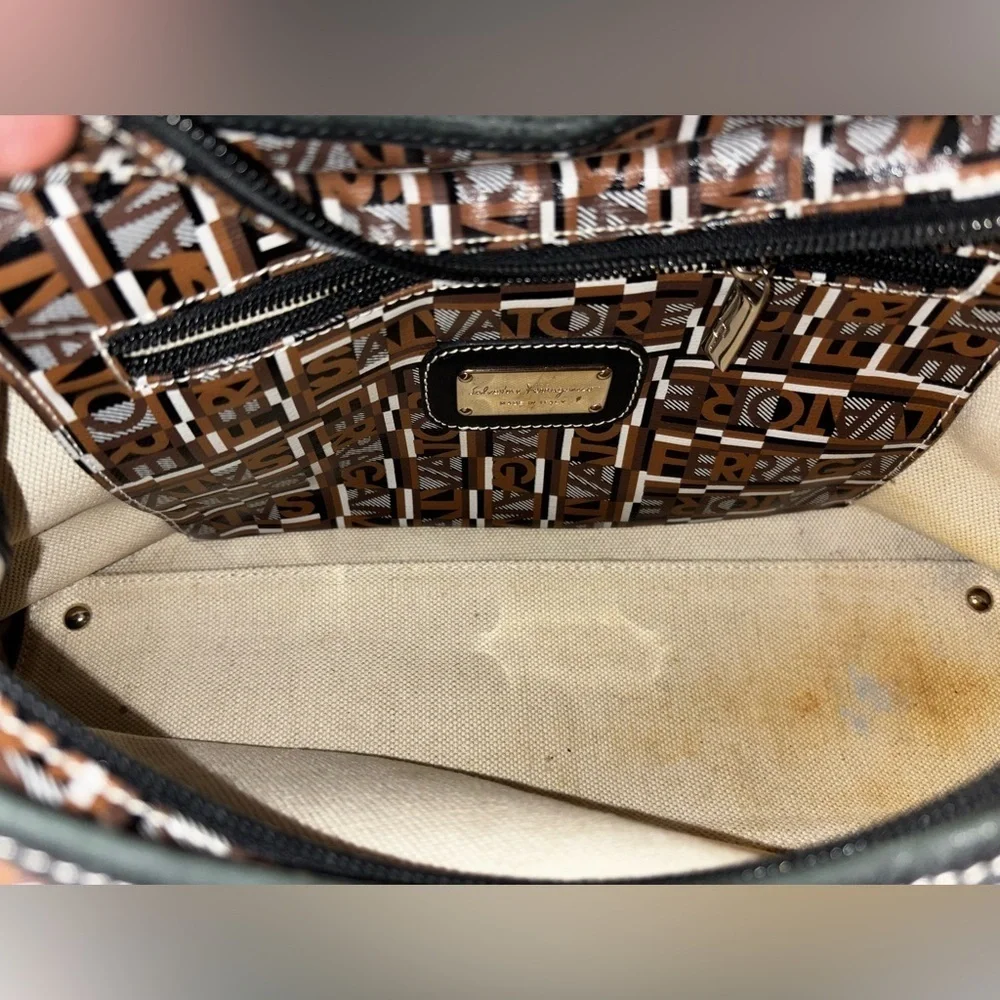 Salvatore Ferragamo Brown Shoulder Bag